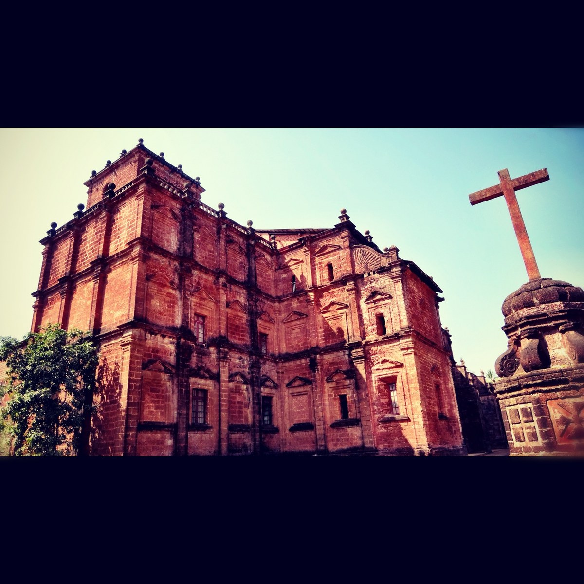 The Basilica of Bom Jesus, Old Goa